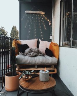 Small-Balcony-Decor-Ideas-5